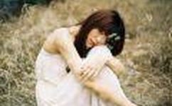 女生两次遭霸凌视频疯传